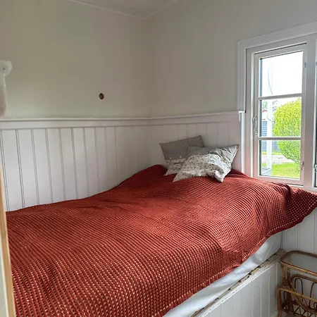 Newly Renovated Cozy Otterup