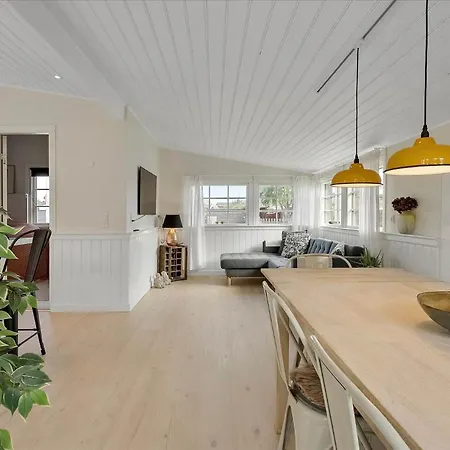 Vakantiehuis Newly Renovated Cozy Otterup